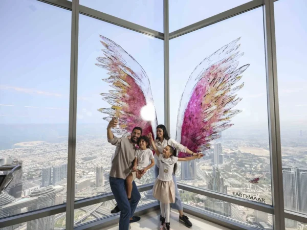 Burj Khalifa 124th floor Prime hours + The roof top – Visit the World’s Tallest Building