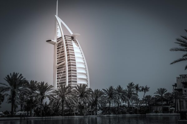 INSIDE BURJ AL ARAB TOUR WITH GOLDEN FRAPUCCINO