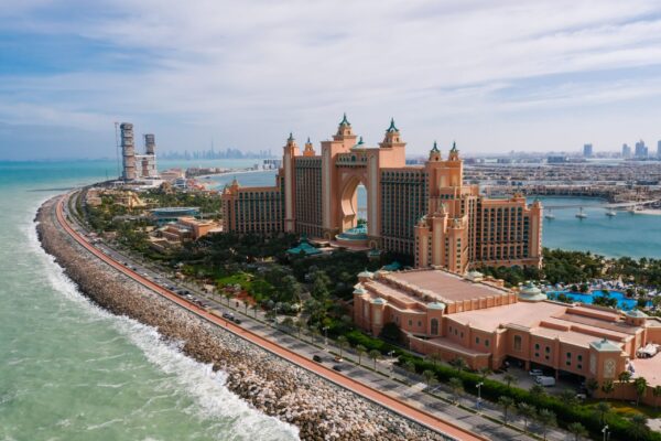 MONOROAIL RIDE- NAKHEEL MALL TO ALANTIS 1 WAY